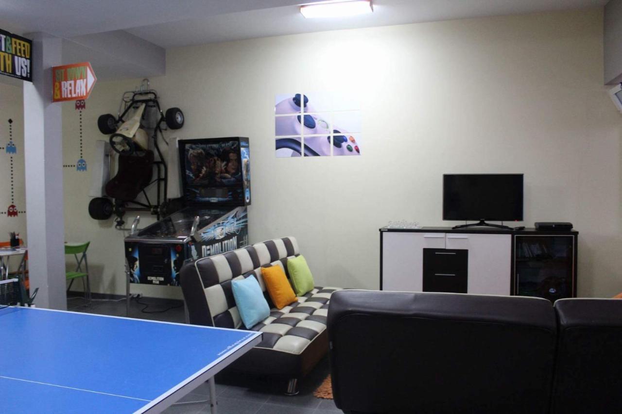 Villa Quinze - Luxurious 3 Bedroom Villa With Private Pool And Games Room & Amazing Views Понта-Делгада Экстерьер фото