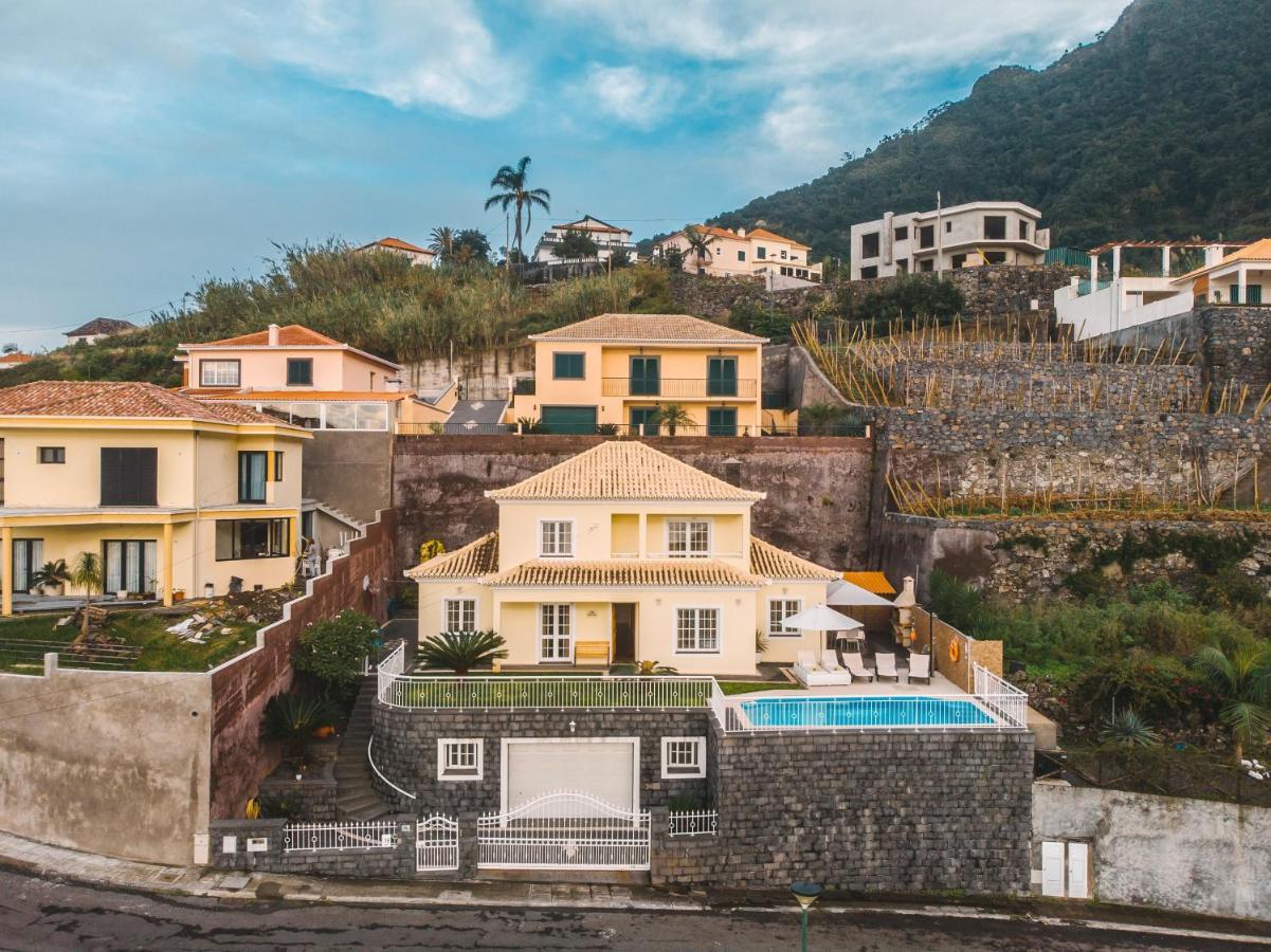 Villa Quinze - Luxurious 3 Bedroom Villa With Private Pool And Games Room & Amazing Views Понта-Делгада Экстерьер фото